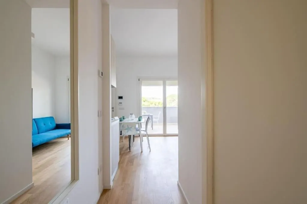 Maison Blaesia - Beachfront Modern Sea Loft Bari Italy